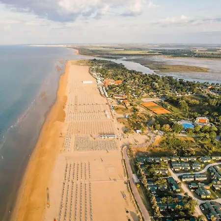 Flat With Balcony Near The Shores-bibione 비비오네